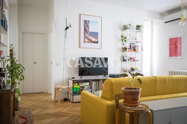 appartamento in vendita a Milano in zona Segnano