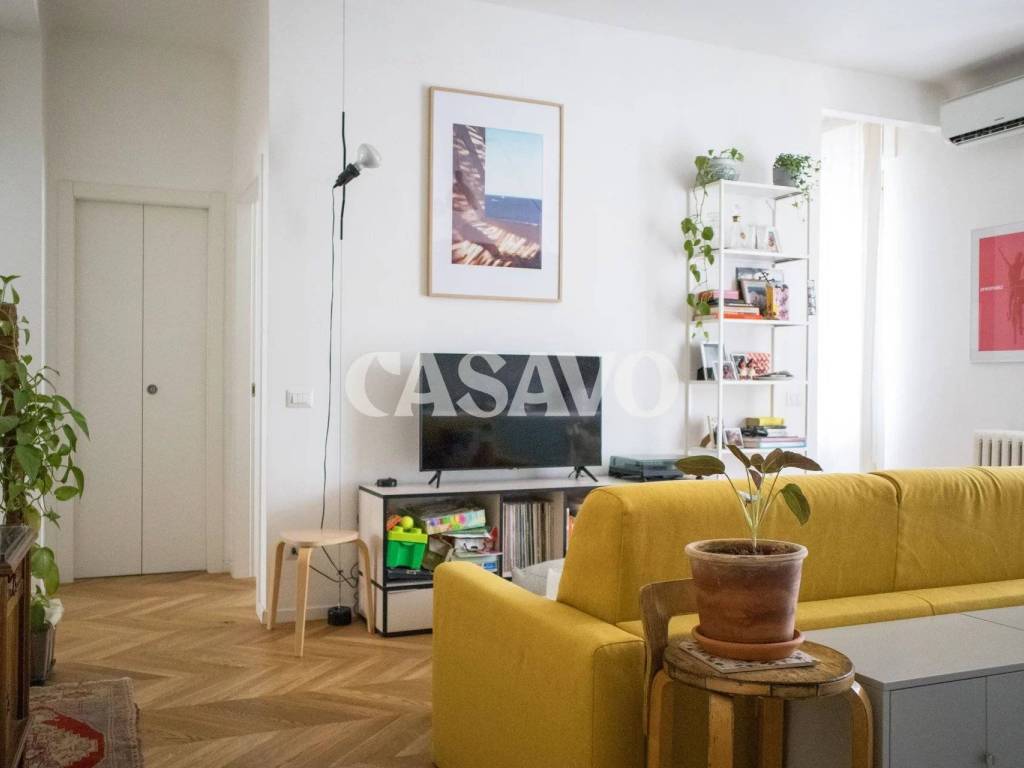 appartamento in vendita a Milano in zona Segnano