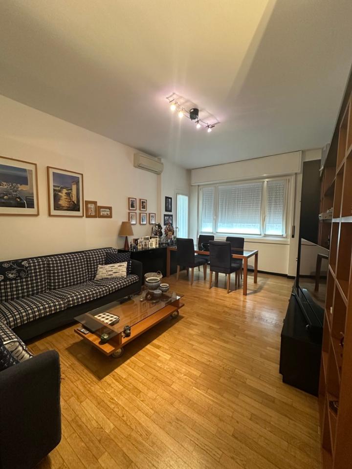 appartamento in vendita a Milano in zona Lorenteggio