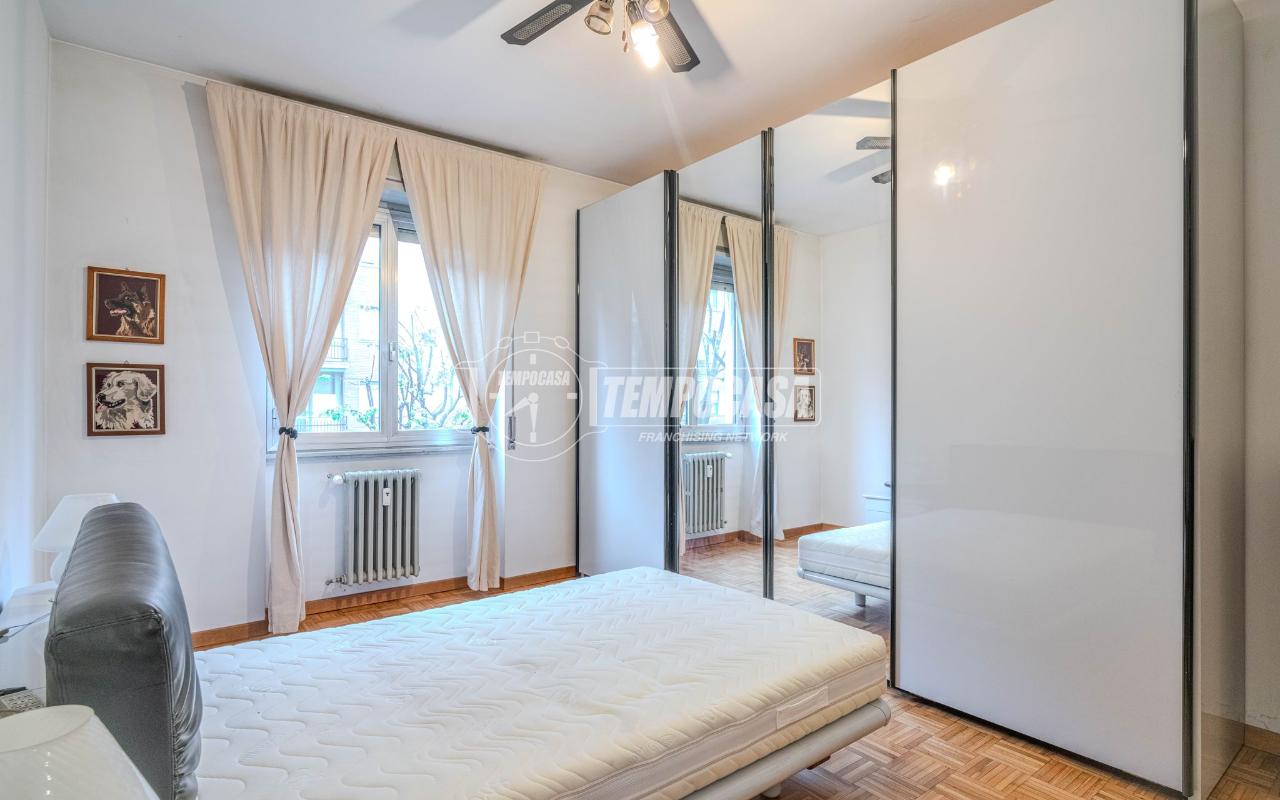 appartamento in vendita a Milano in zona Corvetto