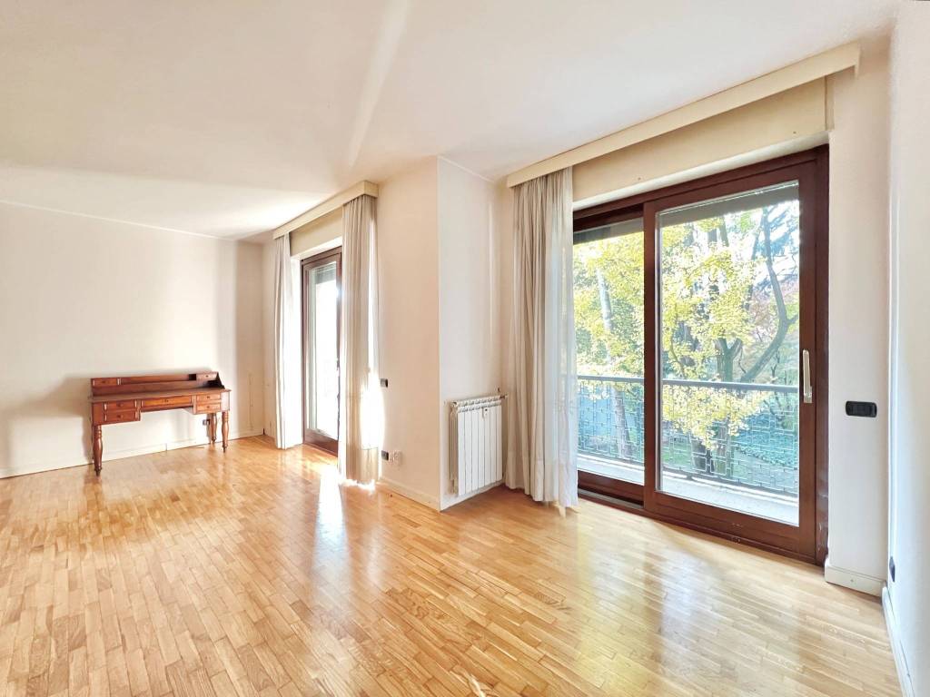 appartamento in vendita a Milano in zona San Siro