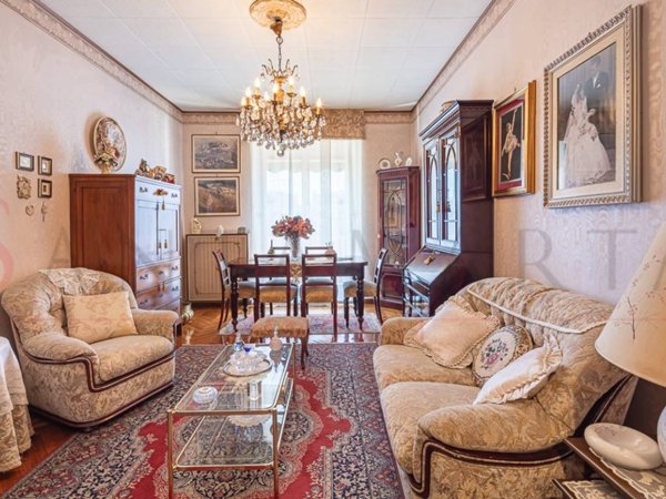 appartamento in vendita a Milano in zona Il Portello
