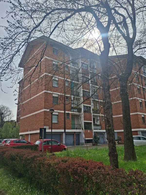 appartamento in vendita a Milano in zona Chiesa Rossa