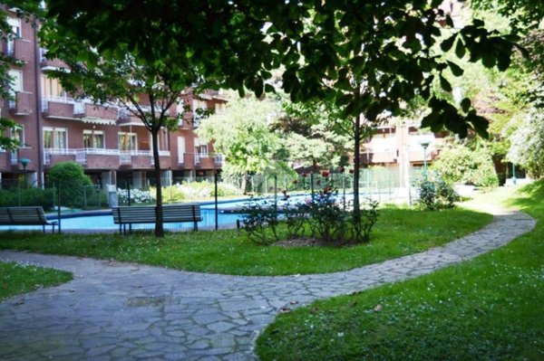 appartamento in vendita a Milano in zona Feltre