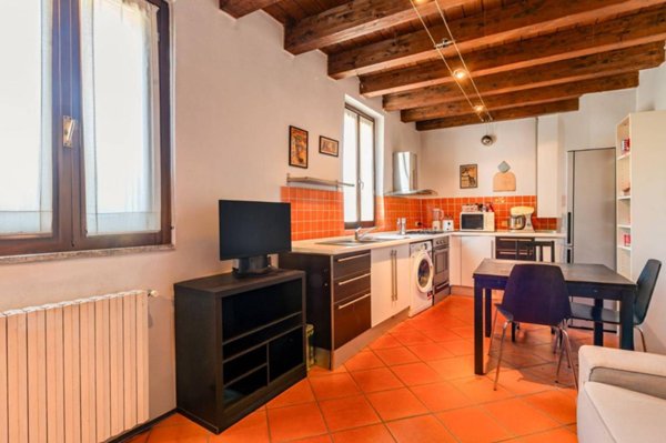 appartamento in vendita a Milano in zona Restocco Maroni