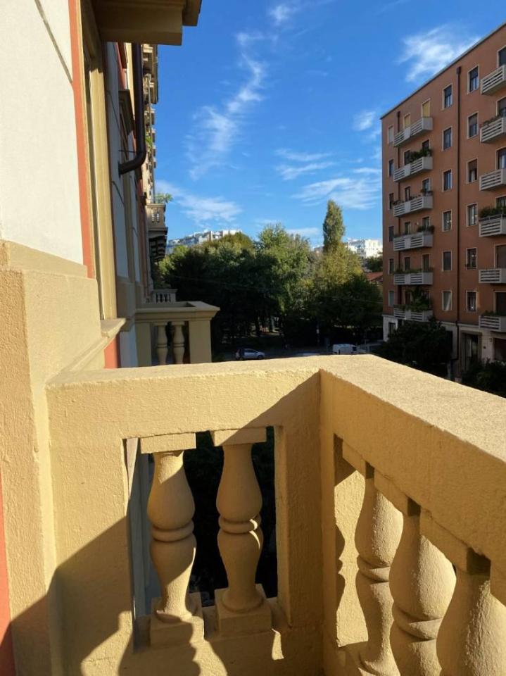 appartamento in vendita a Milano in zona Porta Vigentina