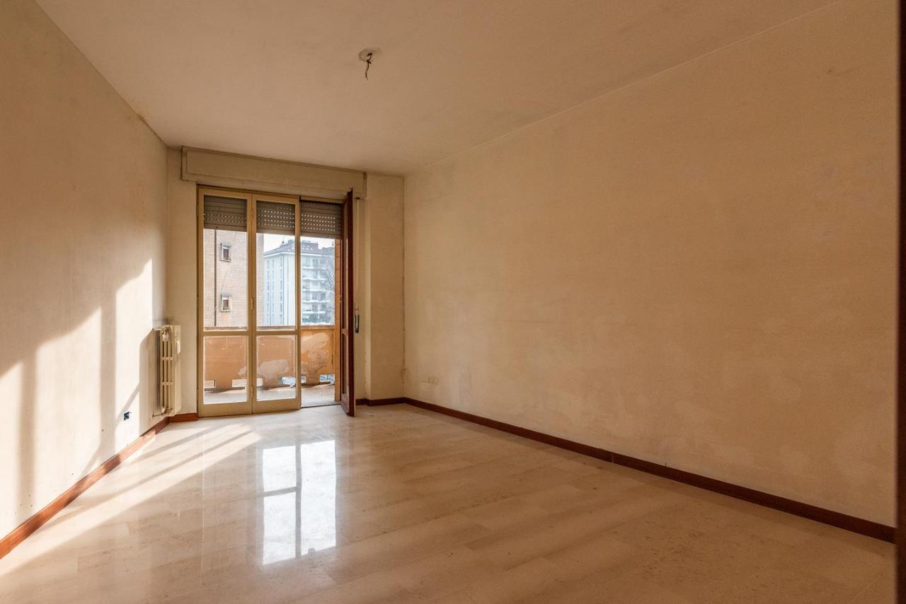 appartamento in vendita a Milano in zona Corvetto