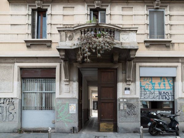 appartamento in vendita a Milano in zona Morivione