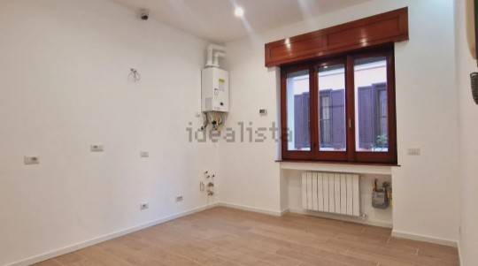appartamento in vendita a Milano in zona Affori