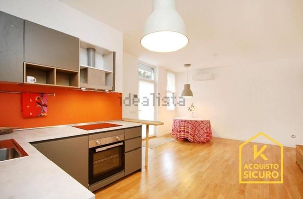 appartamento in vendita a Milano in zona Solari