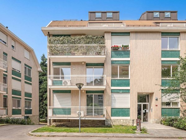 appartamento in vendita a Milano in zona Maggiolina