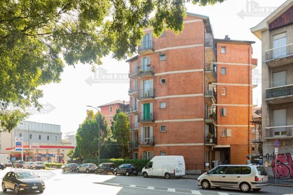 appartamento in vendita a Milano in zona Lambrate