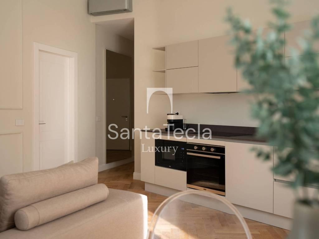 appartamento in vendita a Milano in zona Sempione