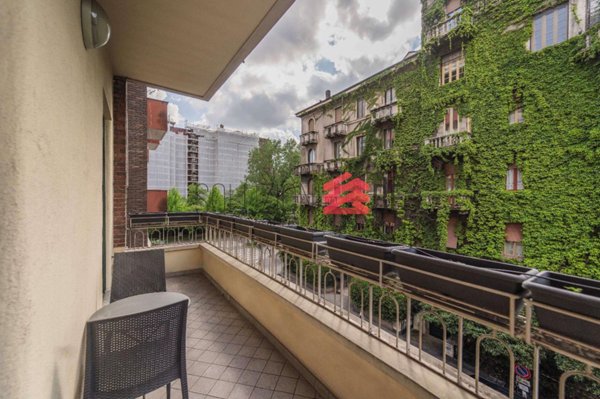 appartamento in vendita a Milano in zona Porta Vigentina