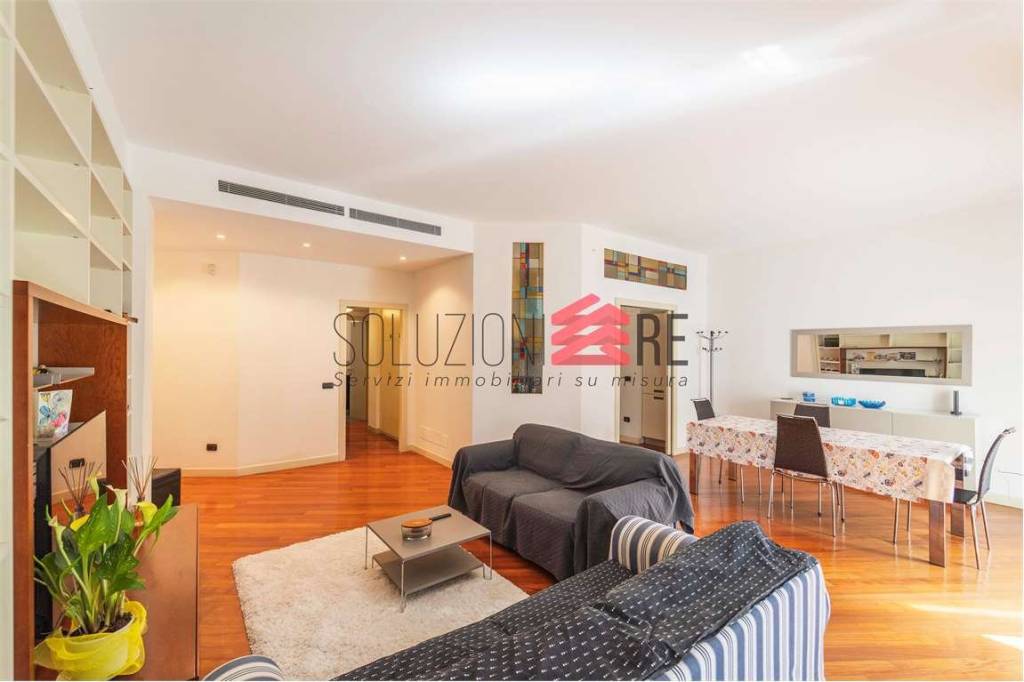 appartamento in vendita a Milano in zona Porta Vigentina