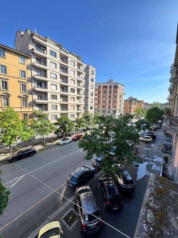 appartamento in vendita a Milano in zona Porta Romana