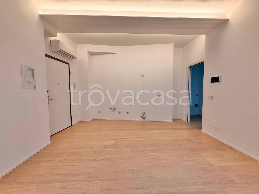 appartamento in vendita a Milano in zona Porta Venezia