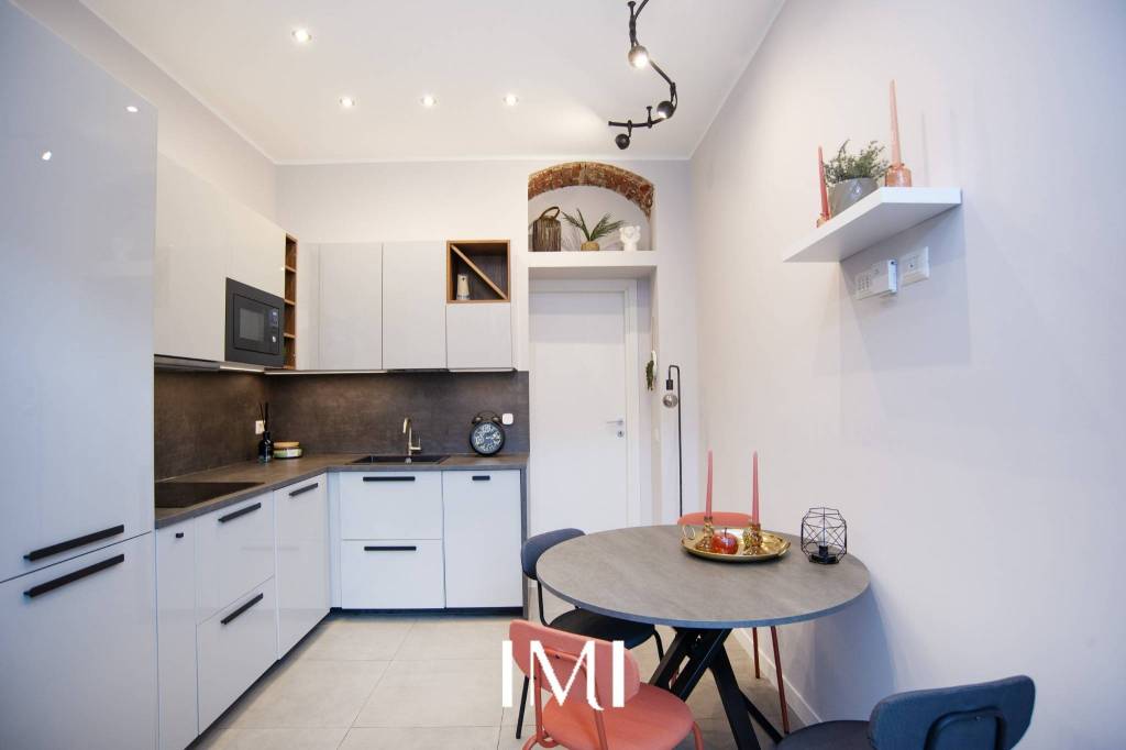 appartamento in vendita a Milano in zona Dergano