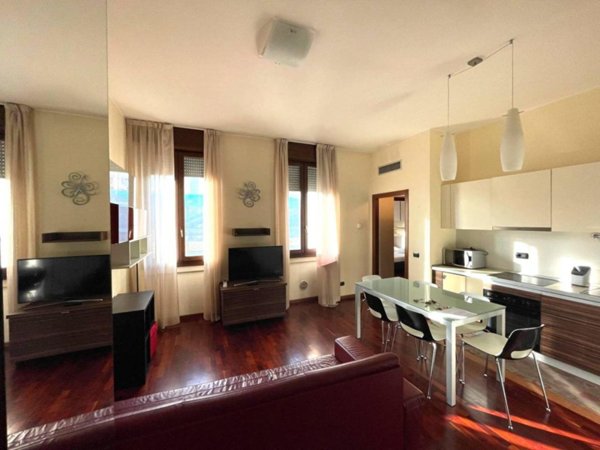 appartamento in vendita a Milano in zona Vigentino