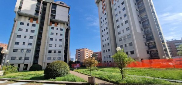 appartamento in vendita a Milano in zona Ronchetto sul Naviglio