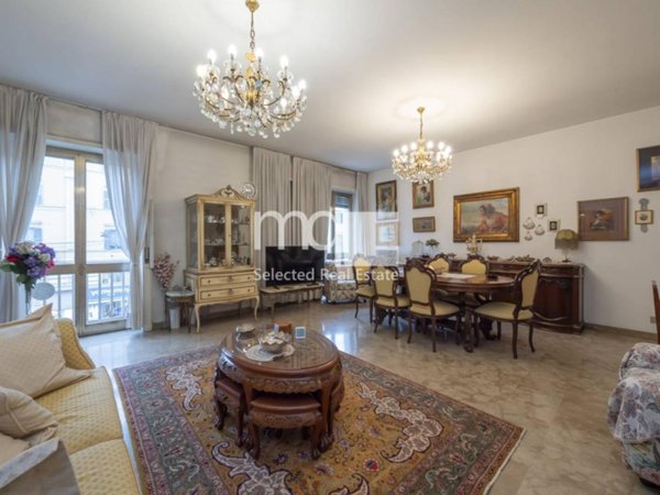 appartamento in vendita a Milano in zona Porta Venezia