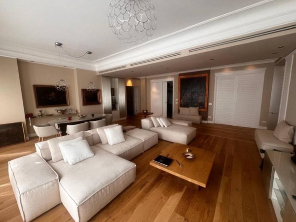 appartamento in vendita a Milano in zona Brera