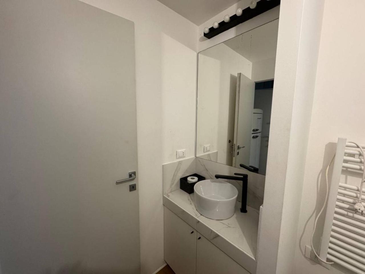 appartamento in vendita a Milano in zona Porta Venezia