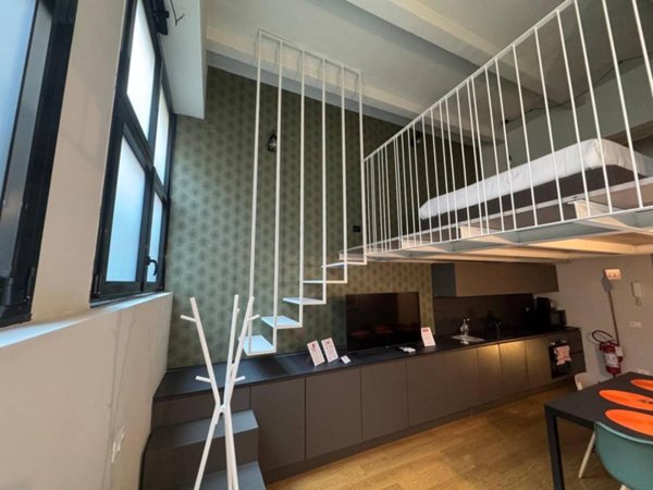 appartamento in vendita a Milano in zona Porta Venezia