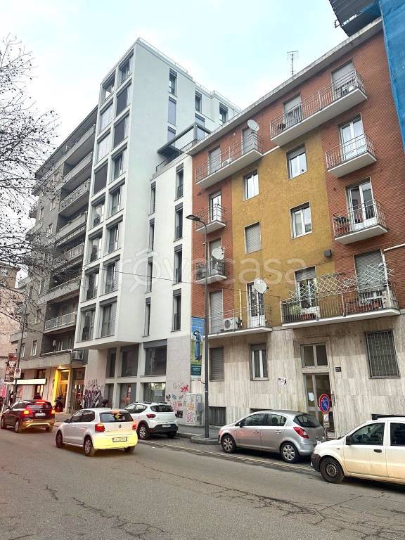 locale commerciale in vendita a Milano in zona Solari