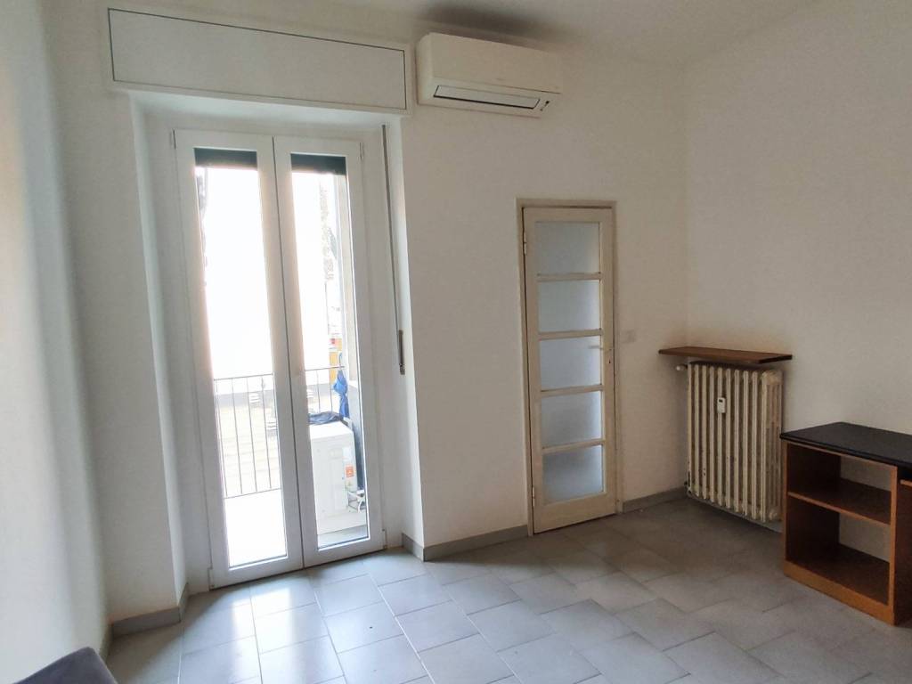 appartamento in vendita a Milano in zona Crescenzago