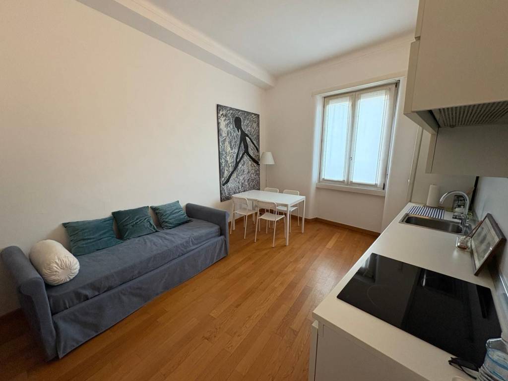 appartamento in vendita a Milano in zona Isola