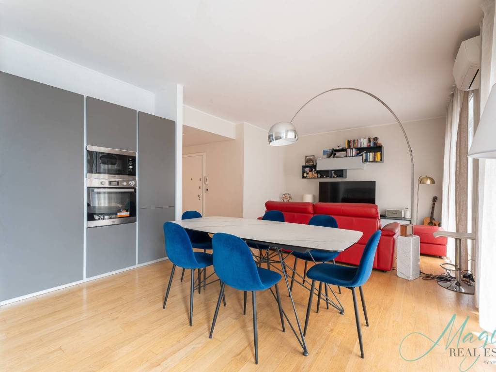 appartamento in vendita a Milano in zona Maggiolina