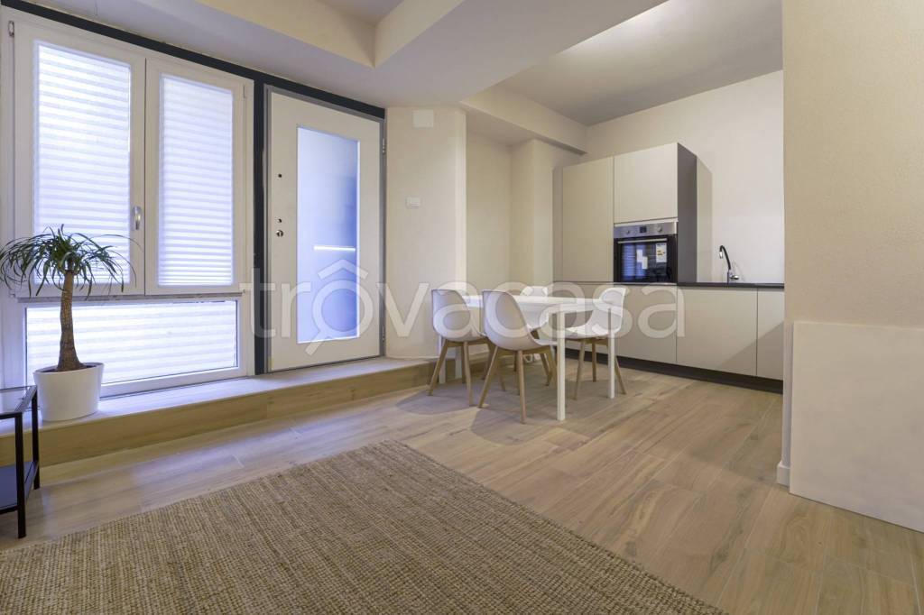 appartamento in vendita a Milano in zona Bovisa