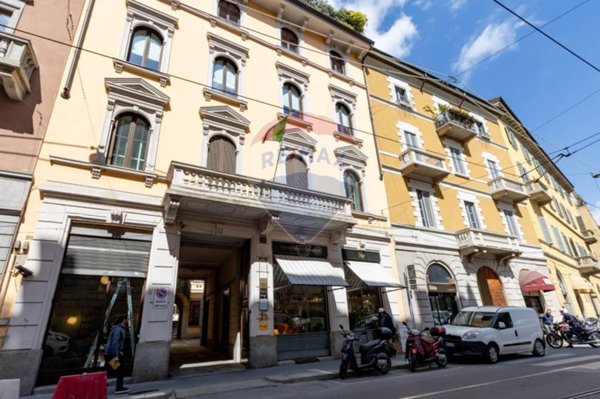 negozio in vendita a Milano