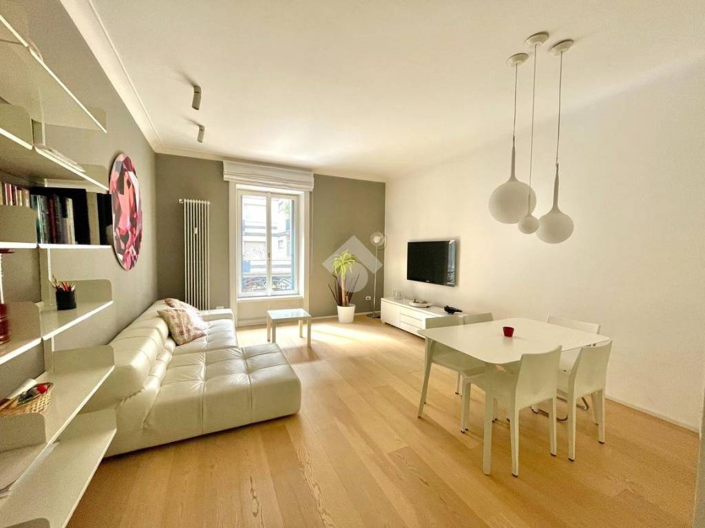 appartamento in vendita a Milano in zona Centro Direzionale
