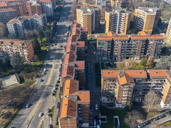 appartamento in vendita a Milano in zona Piazzale Lodi