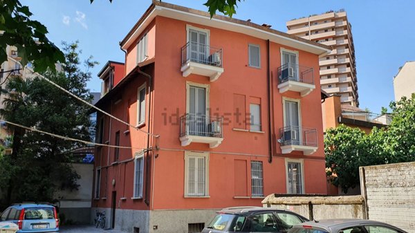appartamento in vendita a Milano in zona Piazzale Lodi