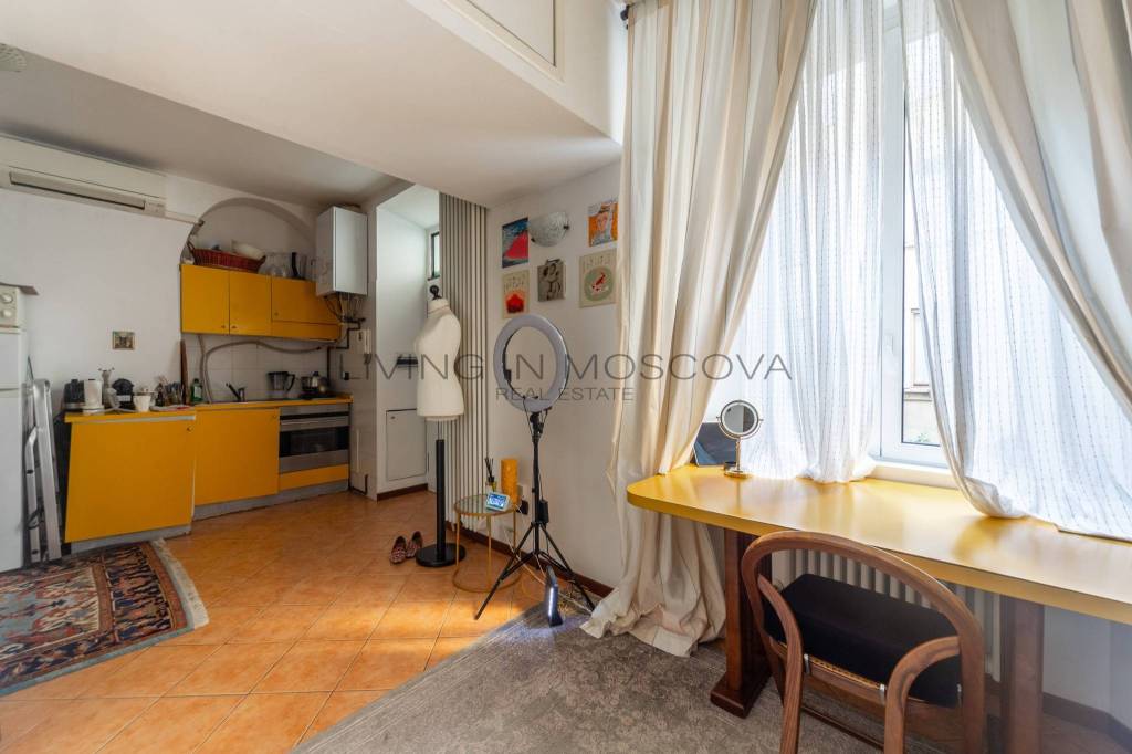 appartamento in vendita a Milano in zona Brera