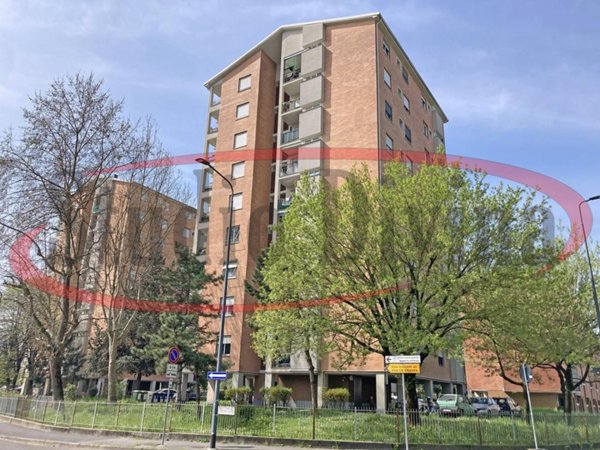 appartamento in vendita a Milano in zona Niguarda