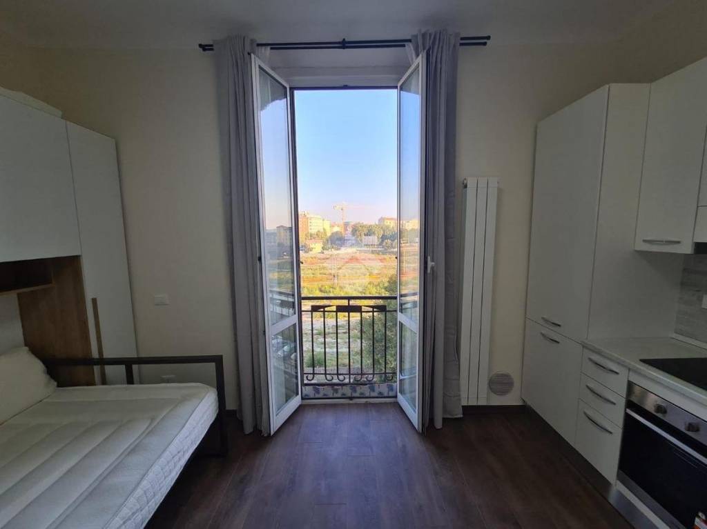 appartamento in vendita a Milano in zona Piazzale Lodi