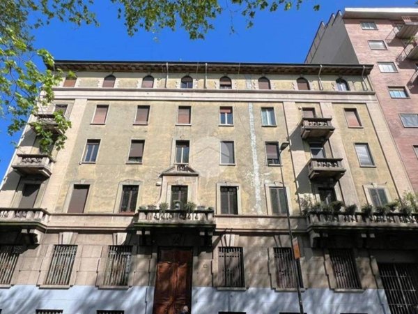 appartamento in vendita a Milano in zona Dergano