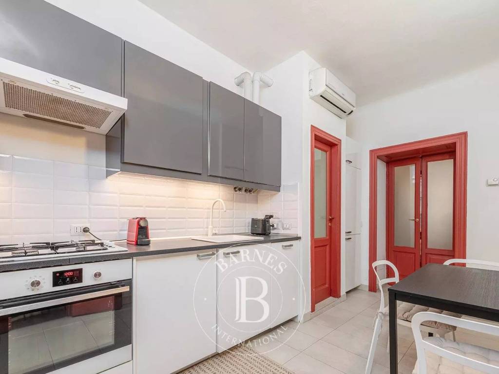 appartamento in vendita a Milano in zona Porta Ticinese