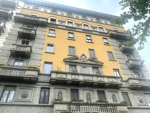 appartamento in vendita a Milano in zona XXII Marzo