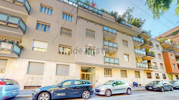 appartamento in vendita a Milano in zona Calvairate