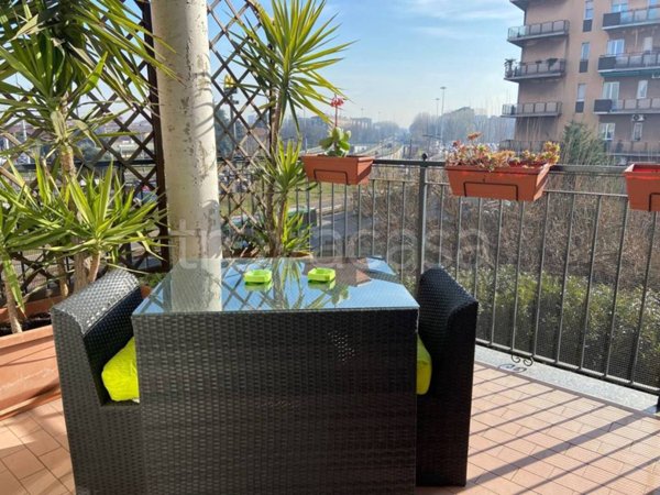 appartamento in vendita a Milano in zona Comasina
