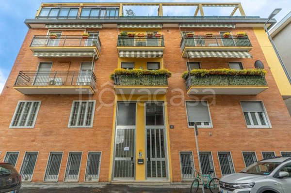 appartamento in vendita a Milano in zona Gorla