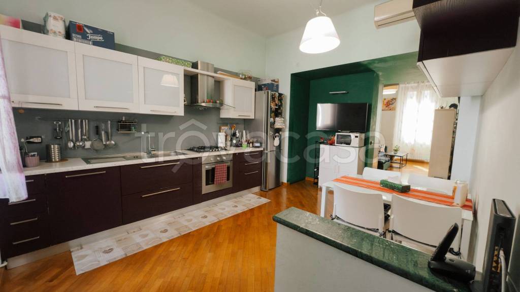 appartamento in vendita a Milano in zona Bovisa