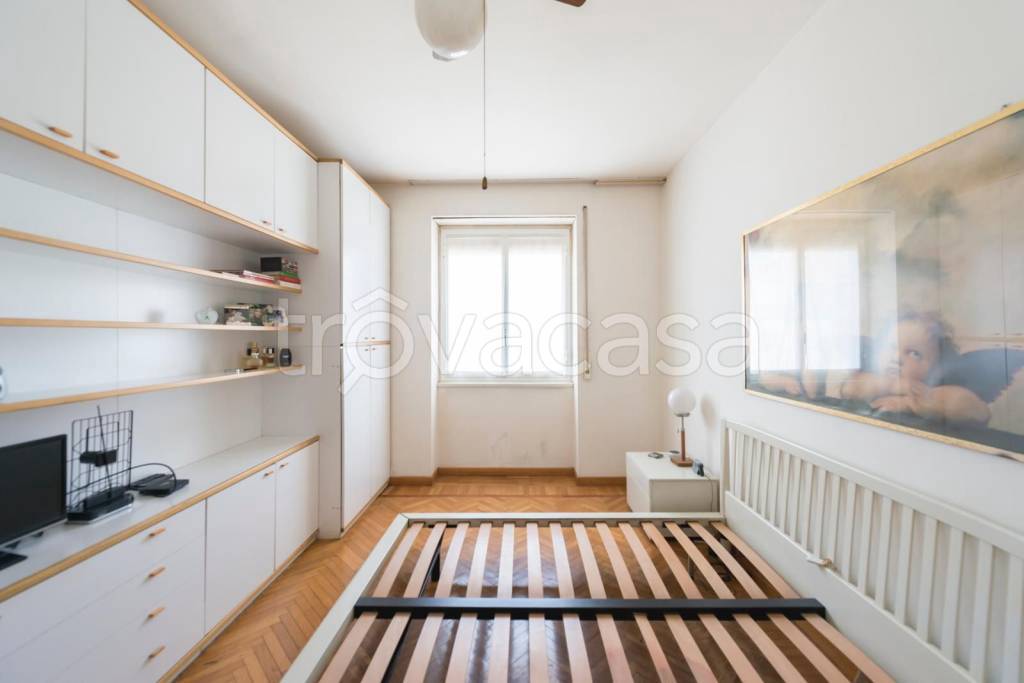 appartamento in vendita a Milano in zona Città Studi