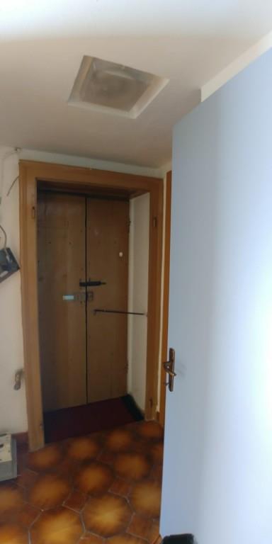 appartamento in vendita a Milano in zona Baggio