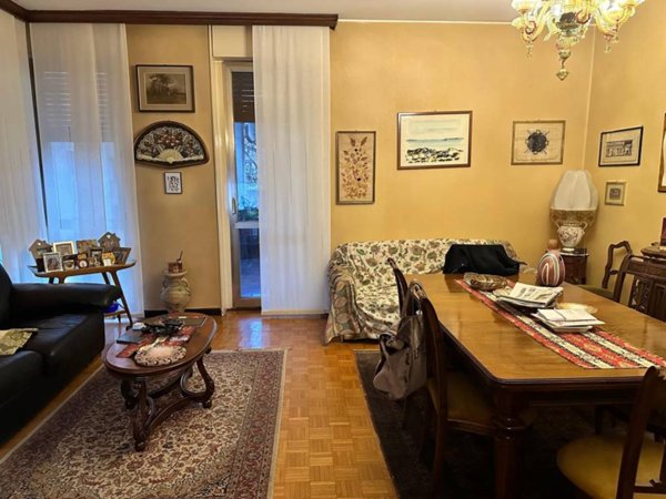 appartamento in vendita a Milano in zona Isola